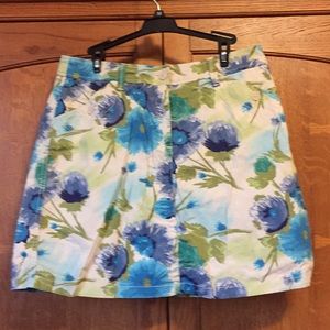 Croft and Barrow Floral patterned skort size 14